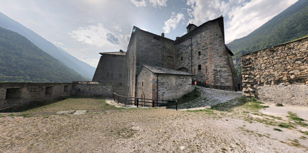 Fort Exiles