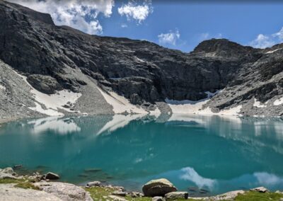 Lac glaciaire d'Ambrin
